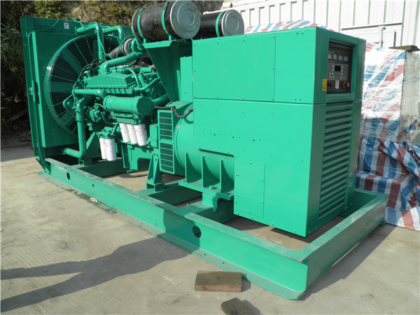 屏边发电机租赁-厂家给大家介绍发电机失磁现象