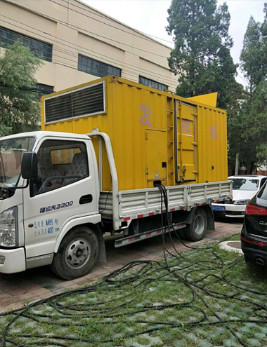 屏边发电车出租-柴油发电机组排烟系统设计要求及其考虑因素