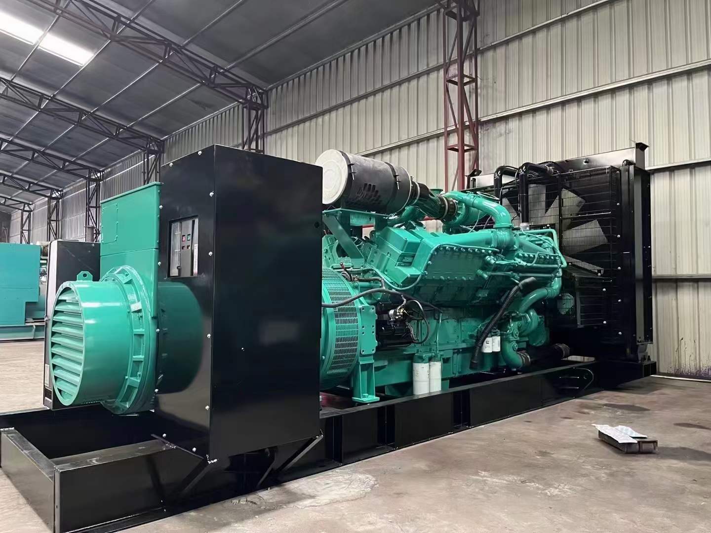 屏边如何降低 800kW 柴油发电机输出电流的波动？