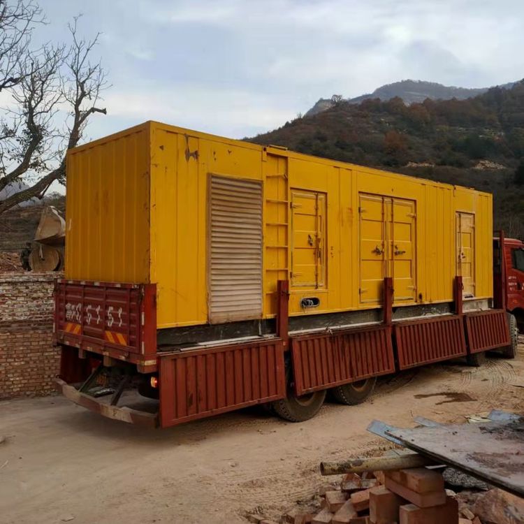 屏边200kW 发电机组在带电阻性负载时，输出功率会受到哪些因素的影响？